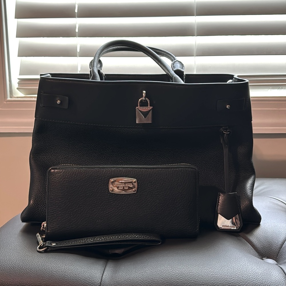 Medium Black with silver hardware handbag and wallet